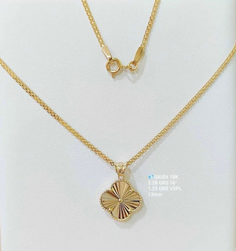 18K Clover Necklace